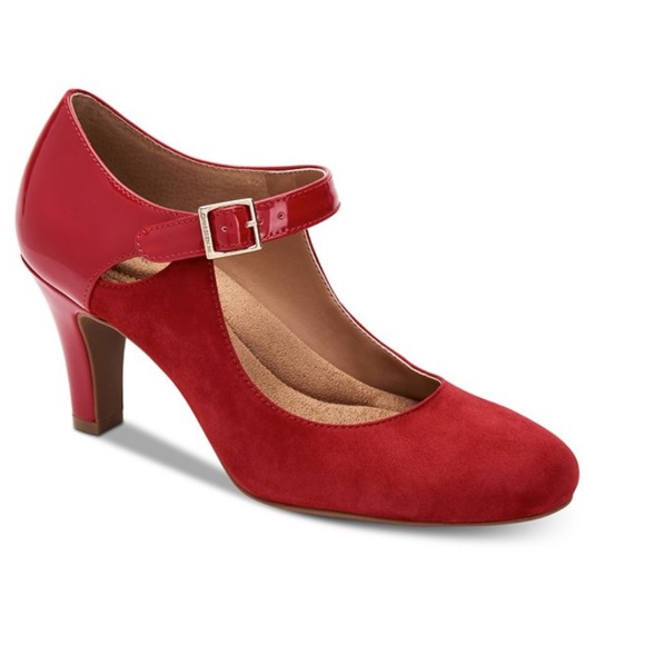 Giani Bernini Shoes - SOLD - Giani Bernini Velmah Memory Foam MJ Pumps